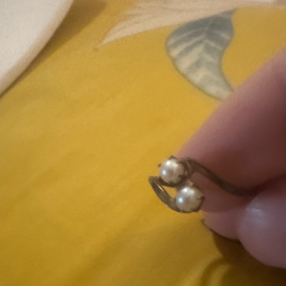 Classic Pearl Double-Accent Ring in Sterling Silver